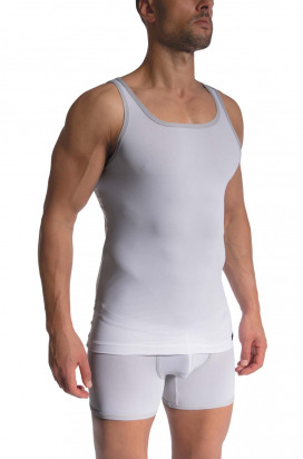RED2477 Carréshirt