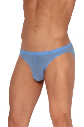 RED2557 Brazilbrief