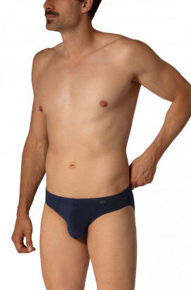 RED2667 Sportbrief