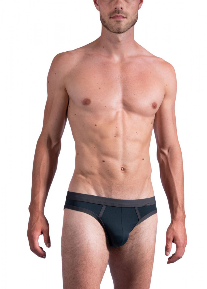 RED2169 Retrobrief