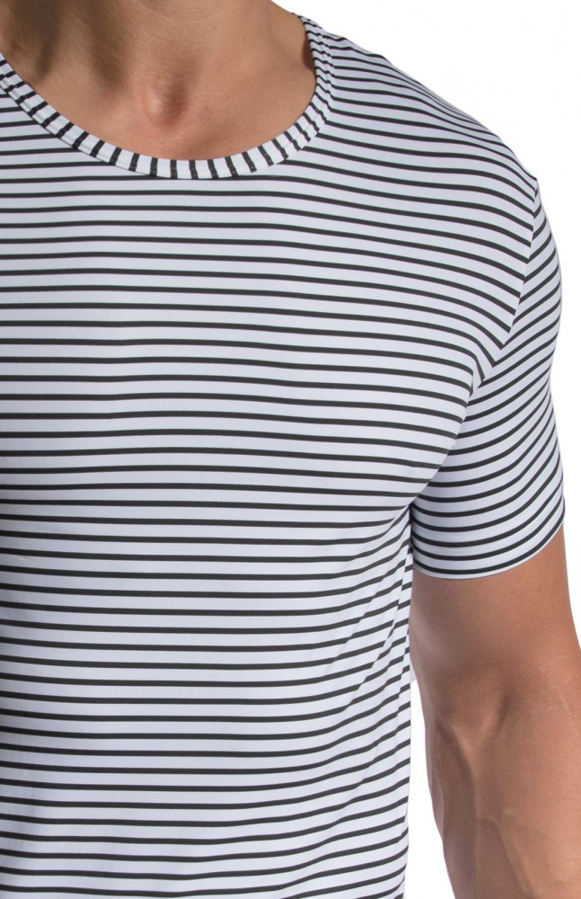 RED2475 Mastershirt