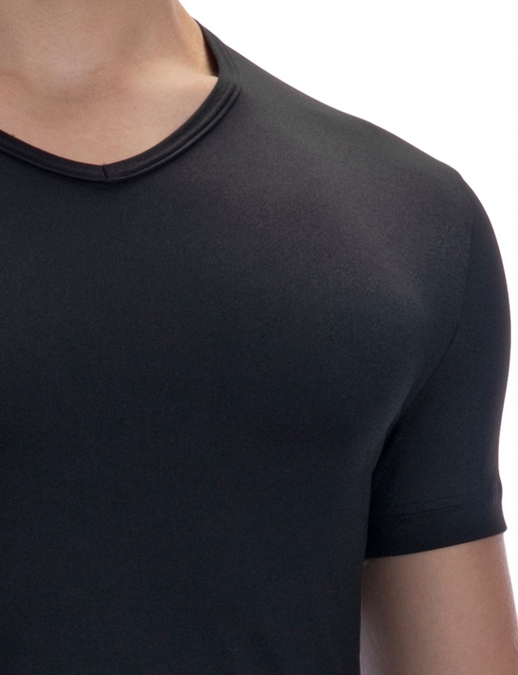 RED2059 V-Neck reg. 